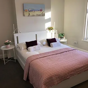 Holiday home Three Bedroom With Garden, Southampton