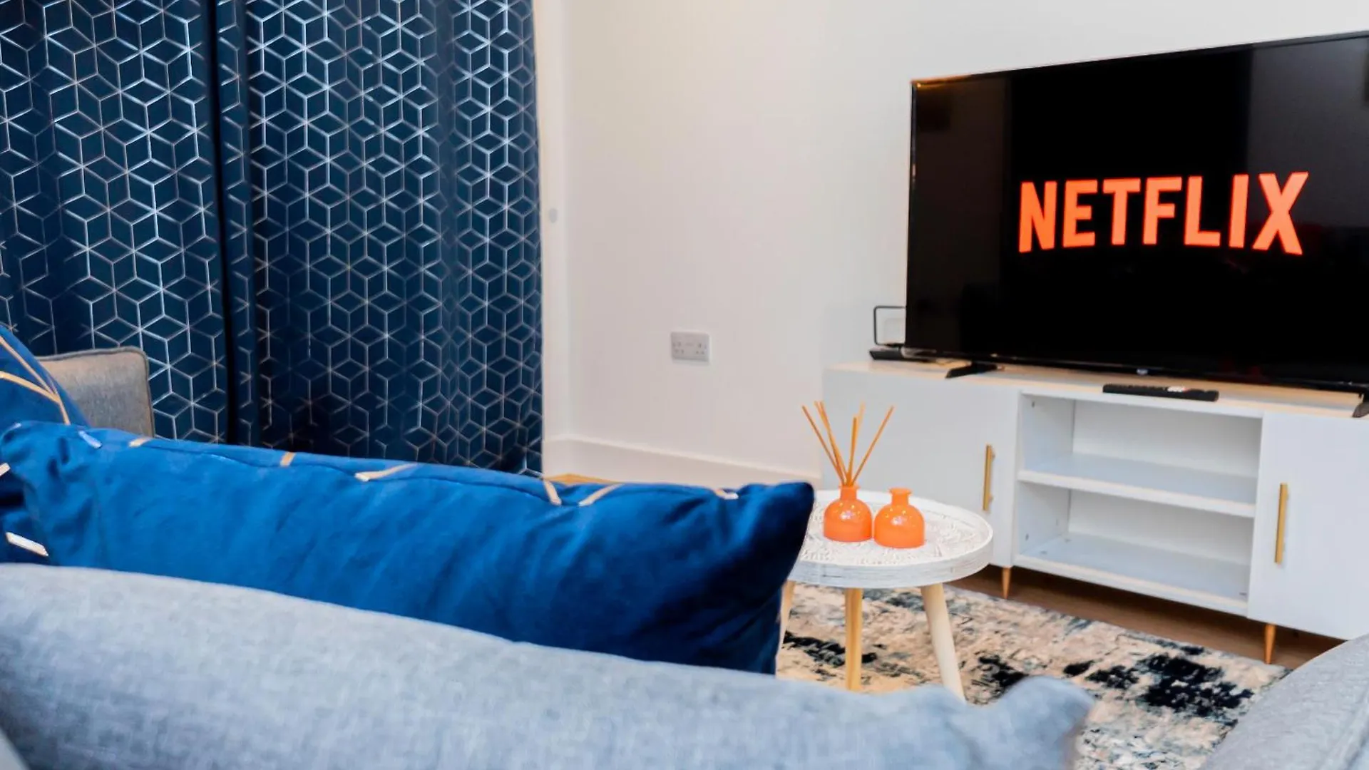 Holiday home Modern 2Br Retreat In Southampton - Balcony, Free Parking & Wifi Villa United Kingdom